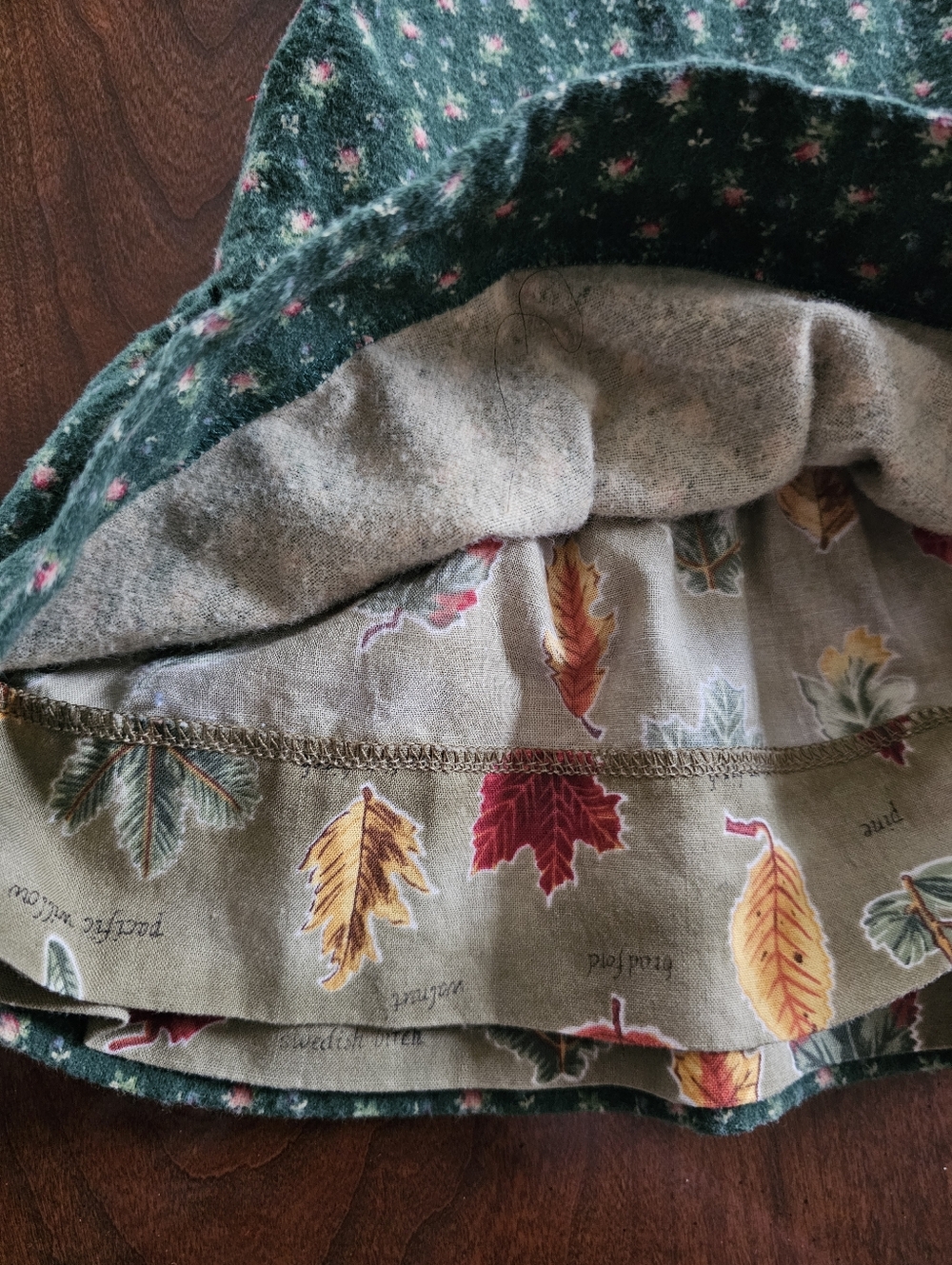 Rhino Rumba Reversible Floral & Leaf Dress 6M, Forest Green And Tan, Cottagecore - Picture 6 of 12